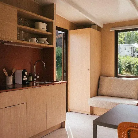 Camping Mobil Avec Terrasse A - Api-1-52-463